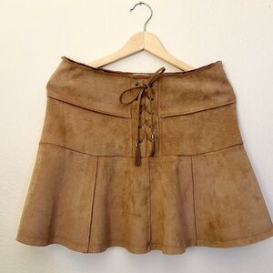 SOLD - ⭐️ 3 for $30 ⭐️ Faux suede lace up mini skirt
